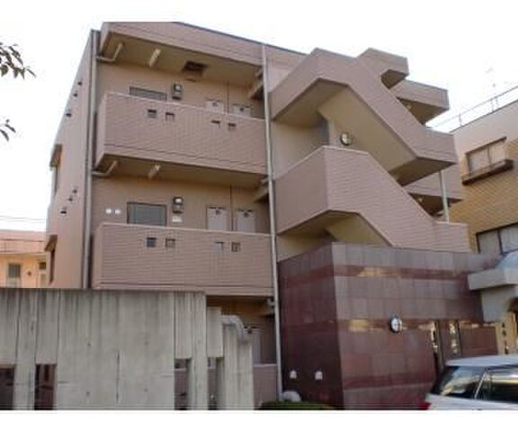 シャルマンSの外観