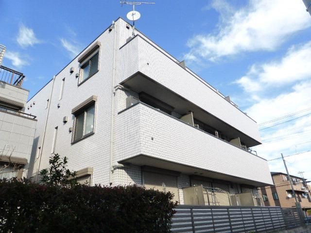 拡大写真:ピノグランデSekii 3階302の外観