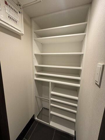 拡大写真:びゅうリエットグラン新宿戸山 6階621の玄関