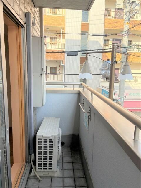 拡大写真:ソレイユ中村橋 2階203のバルコニー