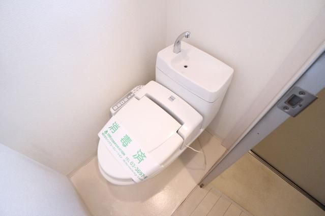 拡大写真:クレセール田端 2階201のトイレ