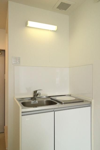 拡大写真:クレセール田端 2階201のキッチン