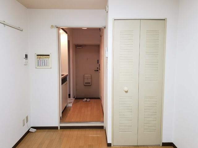 拡大写真:ジョイフル池袋要町 4階408の居間