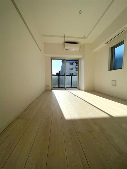 拡大写真:リヴシティ西川口五番館 8階804の寝室