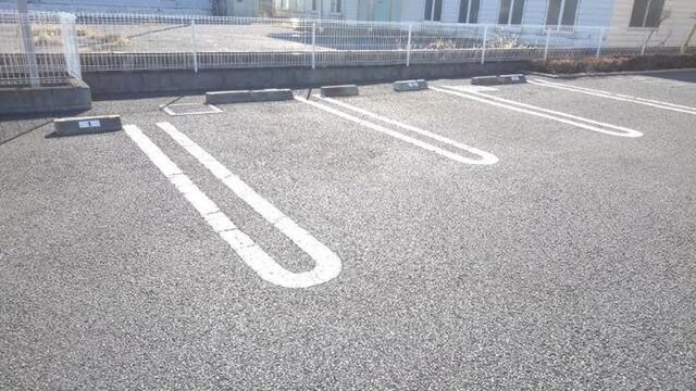 拡大写真:クレーストⅠ 2階201の外観