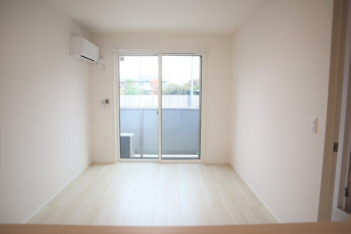 拡大写真:Casa date A 1階105の居間