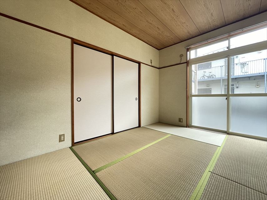 拡大写真:パルコーポ川端 1階101の寝室