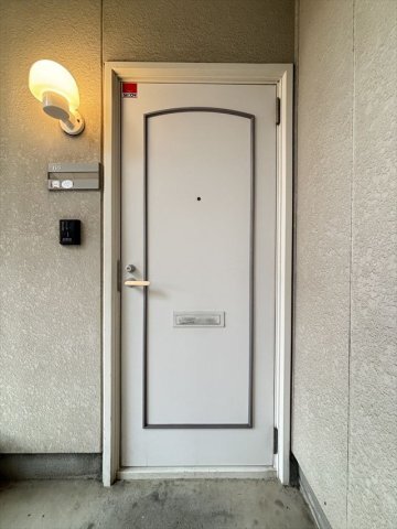 拡大写真:サンライズハイツ 1階105の玄関