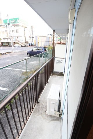 拡大写真:ハイツセジュールⅡ 1階101のバルコニー