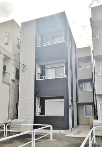 NS-GATE 青井 first stageの外観