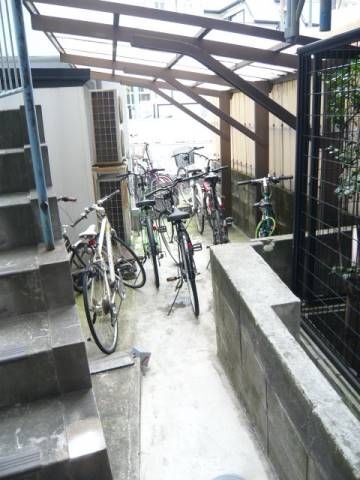 拡大写真:メゾンコモド小石川 3階302のその他共有部分