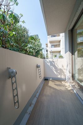 拡大写真:コルティーレ石神井公園 2階306のバルコニー