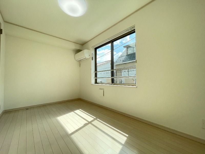 拡大写真:Luxカシオペア 2階202の居間