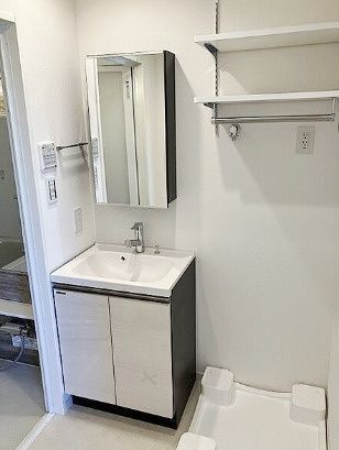拡大写真:WHARF文京茗荷谷 2階202の洗面所