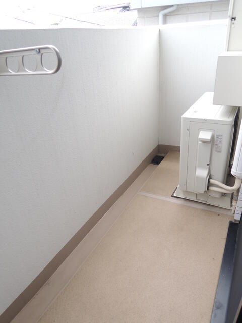 拡大写真:CREVISTA板橋桜川 2階201のバルコニー