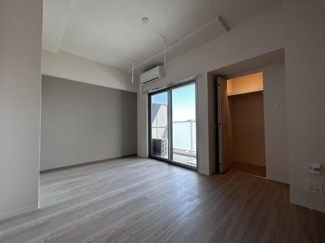 拡大写真:TOSHINCHO SK BLDG. 3階302の居間