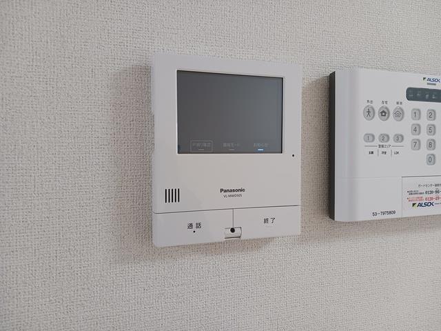 拡大写真：ヒカルサ羽生　サウス 2階203の内観
