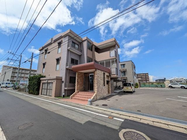 グランシャリオ箱崎Ⅱの外観