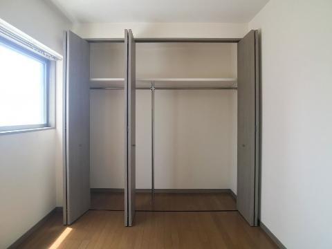 拡大写真:福岡市東区箱崎3丁目 7階702の収納