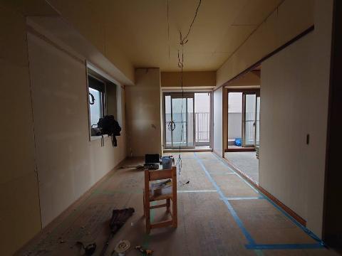 拡大写真:サンライフ香椎 2階205の室内