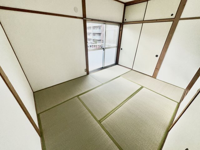 拡大写真:グリーンハイツ田富 1階1の和室
