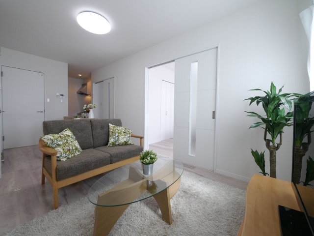 拡大写真:Maison de W 1階102の居間