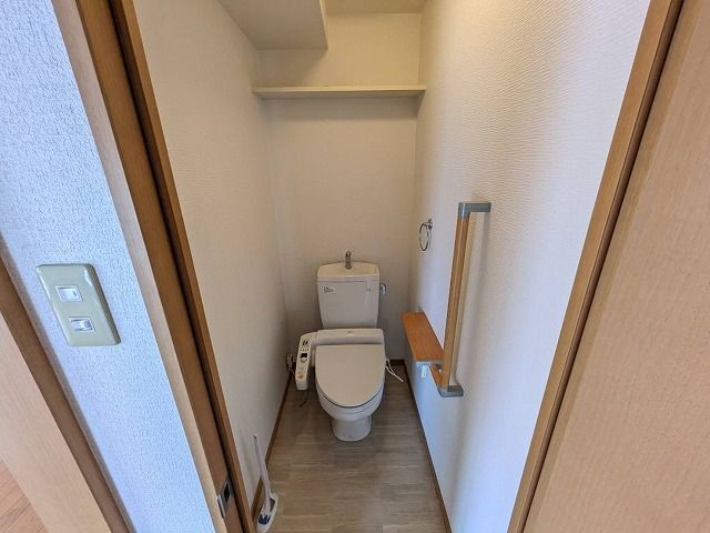 拡大写真:グランシャリオ箱崎Ⅱ 2階201のトイレ
