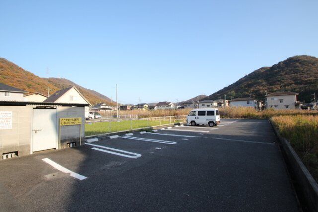 拡大写真:ジョイファミリー八浜 A棟 1階101の外観