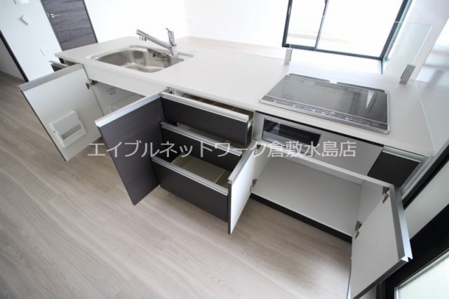 拡大写真:LA MIA CASA 10階903のキッチン