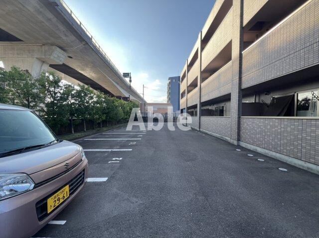 拡大写真:フィネス佐古 1階102の外観