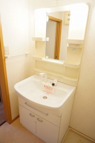 拡大写真:サンライズk3 A 2階201の洗面所