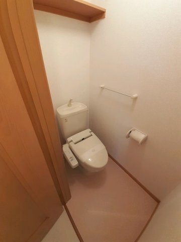 拡大写真:サンライズk3 B 1階101のトイレ