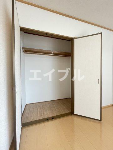 拡大写真:アドミレー樹太 C棟 1階C103の収納