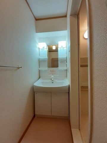 拡大写真:グリーン ヒル 国分寺A 1階103の洗面所