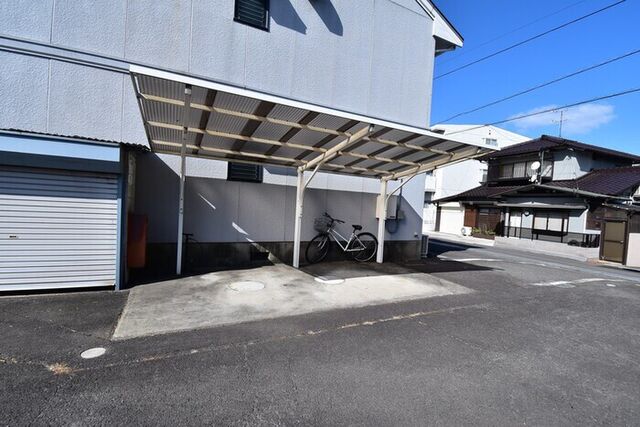 拡大写真:サンハイツM B棟 1階102の外観