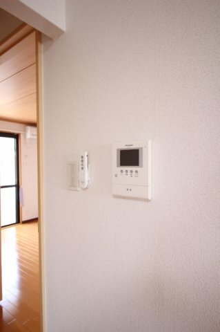 拡大写真:サンハイツM B棟 2階201のセキュリティ