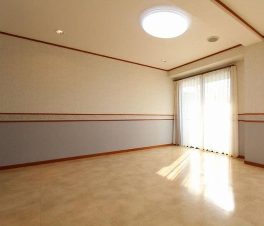拡大写真:セントリート 3階302の居間