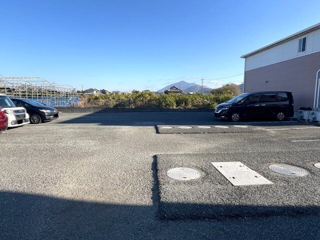 拡大写真:ボンヌールパンションⅠ 1階102の外観