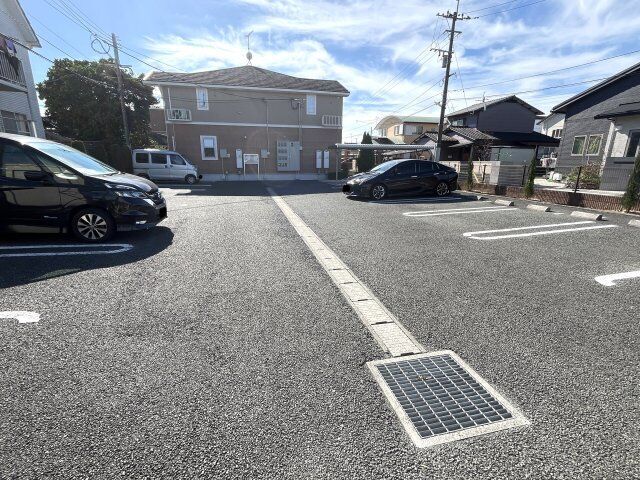 拡大写真：グランドソレイユ 2階205の外観