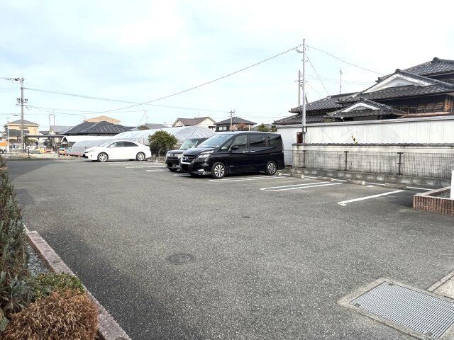拡大写真:J-WISH 2階203の外観