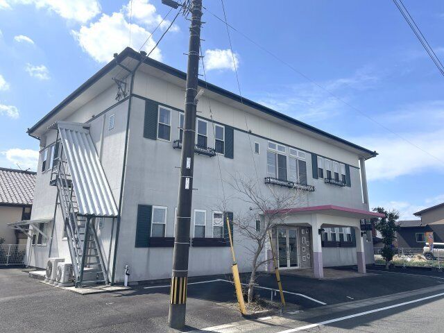 あぱ百年木の外観