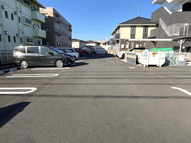 拡大写真:ウェリア 3階306の外観