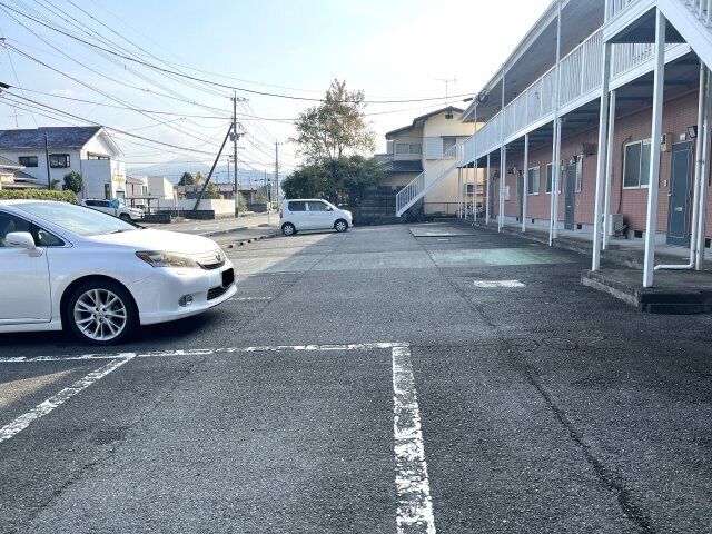拡大写真:メゾンパーク前田 2階201の外観