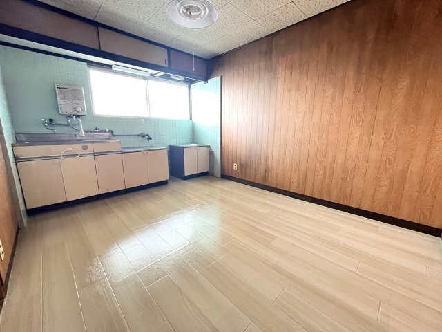 拡大写真:サニーコート 2階202の内装