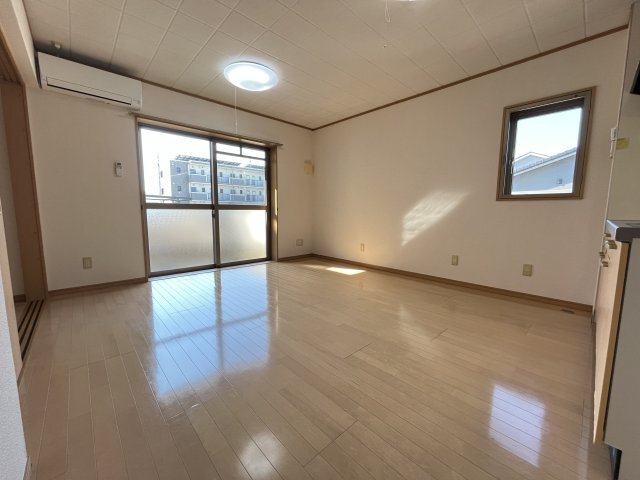 拡大写真:ヴェルドミールⅡ 1階101の内装