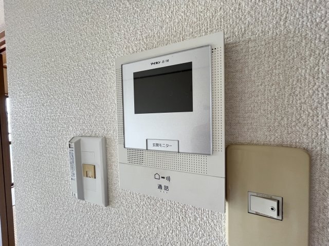 拡大写真:テンダーパレス 3階302のセキュリティ