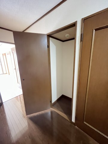 拡大写真:テンダーパレス 3階302の内装
