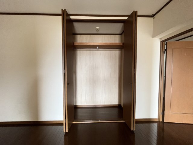 拡大写真:テンダーパレス 3階302の内装