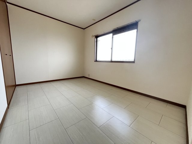 拡大写真:テンダーパレス 3階302の内装