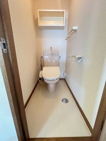拡大写真：高田グランドマンション 3階301のトイレ
